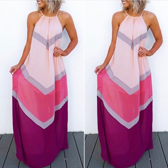 Dresses & Skirts - Chevron Maxi Dress